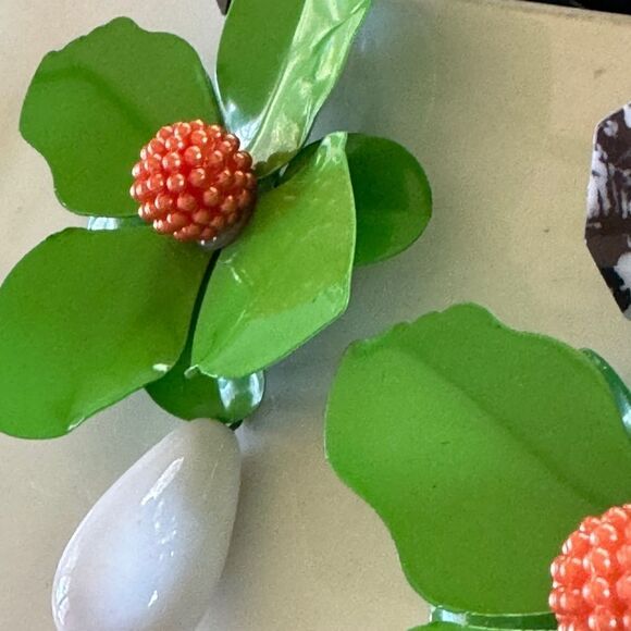 New! Zara Big Flower Earrings - Picture 9 of 15